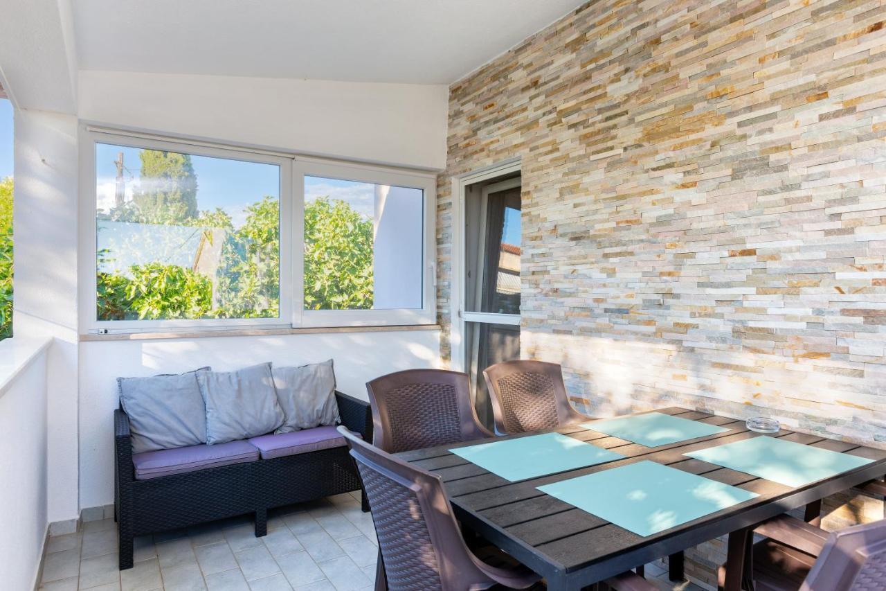 Apartments Murenc Medulin Exterior photo